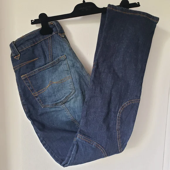 Azzure blue jeans with gold contrast stitch design - Picture 4 of 16